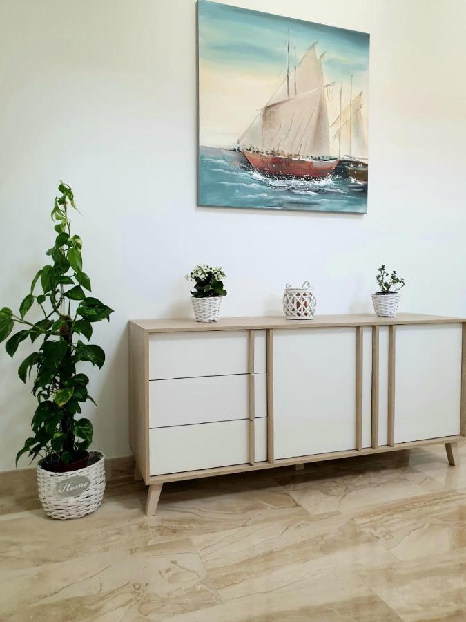 Apartment Sara Каштела Экстерьер фото