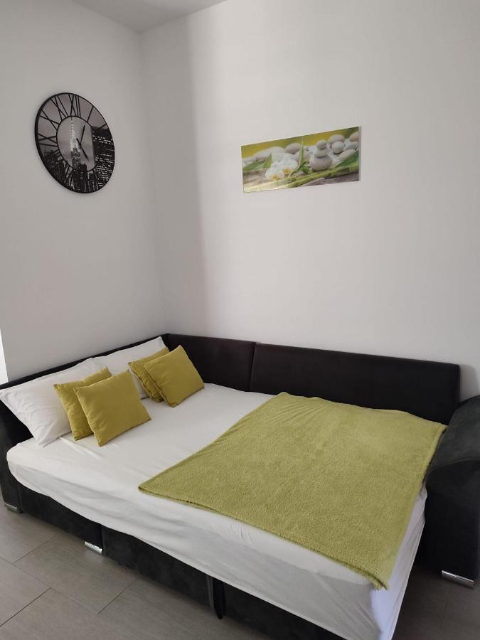 Apartment Sara Каштела Экстерьер фото